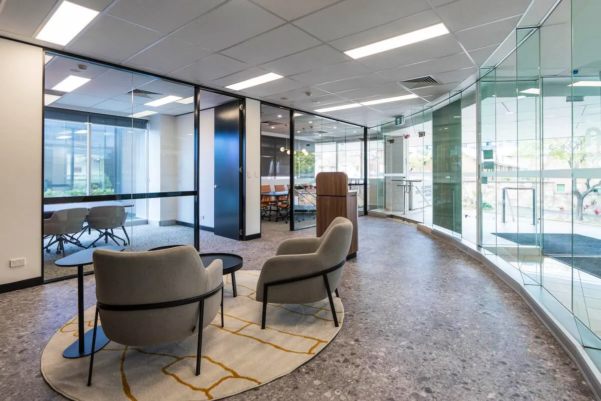 Benefits of Speculative Suites in Leasing Office Space